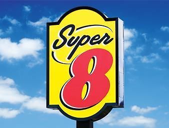 Super 8 Shanghai Dong Wai Tan Екстериор снимка